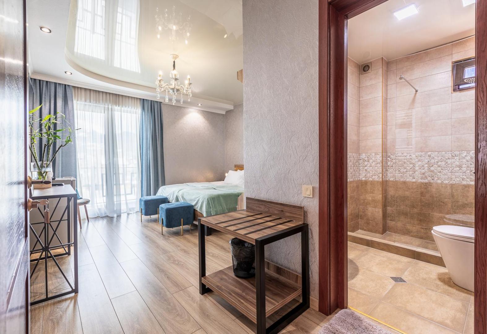 מסטיה Hotel Gold Tower מראה חיצוני תמונה
